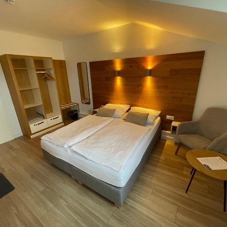 Aparthotel Stadtpark Любек Екстериор снимка